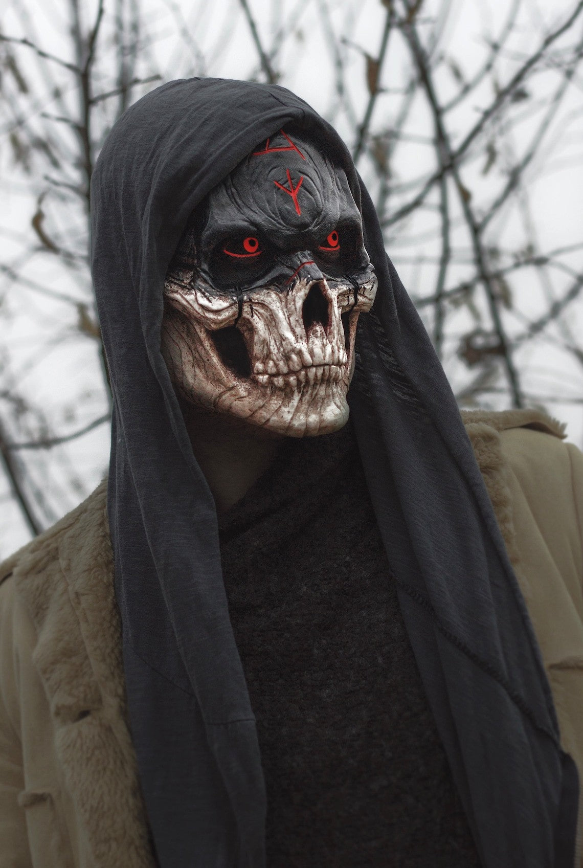 Halloween Horror Skull Mask – Bloody Warrior Design